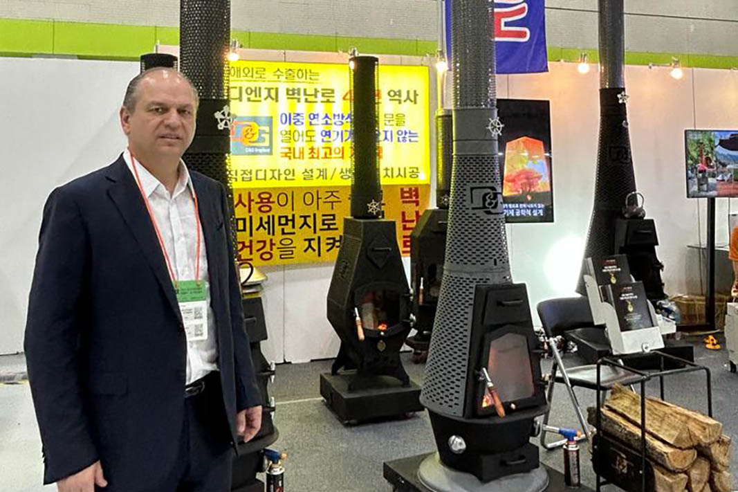 O secretário estadual da Indústria, Comércio e Serviços, Ricardo Barros, esteve nessa semana em missão à Coreia do Sul para prospectar novos investimentos do país asiático no Paraná. Foto: SEIC-PR