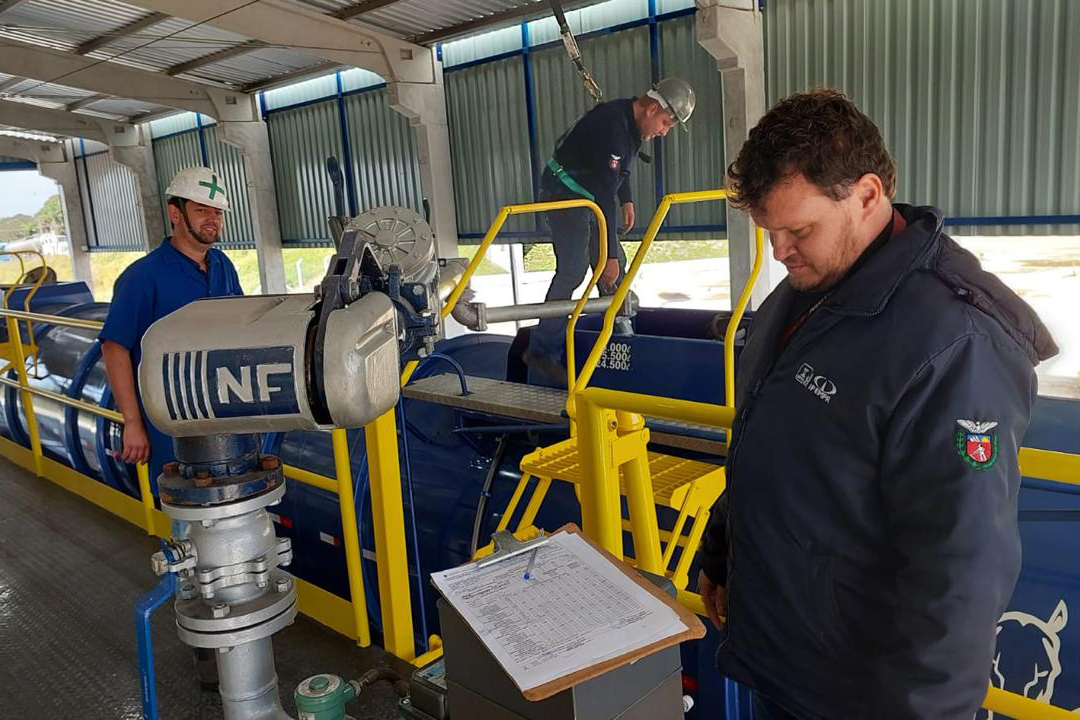 Posto do Ipem-PR em Araucária zera fila de fiscalização de caminhões-tanque