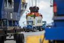Exportações do Paraná crescem 15,3% nos primeiros cinco meses e chegam a US$ 9,8 bilhões