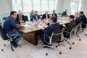 O governador Carlos Massa Ratinho Junior recebeu nesta quinta-feira (10), no Palácio Iguaçu, o presidente da Mondelēz no Brasil, Liel Miranda. O diretor-geral da SEIC, Christiano Puppi, esteve presente. Foto: Ari Dias/AEN, 