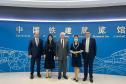 O vice-governador Darci Piana, o secretário de Indústria, Comércio e Serviços, Ricardo Barros, e o diretor-presidente da Invest Paraná, Eduardo Bekin, se reuniram nesta terça-feira (12) em Pequim, na China, com representantes da AVIC International Beijing, uma das principais empresas globais de tecnologia aeroespacial e defesa, e da China Railway Construction Corporation Limited (CRCC), conglomerado especializado em infraestrutura 