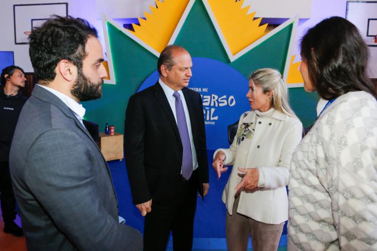 Estado e Meta levam a jovens do CEP debate sobre tecnologia e economia criativa