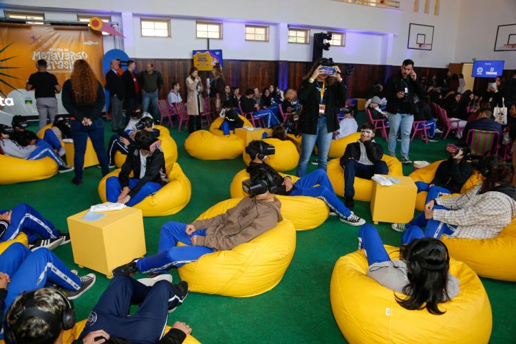 Estado e Meta levam a jovens do CEP debate sobre tecnologia e economia criativa