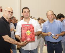 O governador Carlos Massa Ratinho Junior e o secretári de Indústria, Comércio e Serviços, Ricardo Barros, participaram da ampliação da LightSweet em Marialva