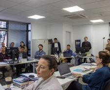 Reunião do secretário Marco Brasil com funcionários da SEIC