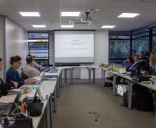 Reunião do secretário Marco Brasil com funcionários da SEIC