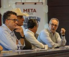 Governo apresenta iniciativas e possibilidades no setor agroindustrial para cooperativas