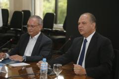 Visita do secretário da Indústria, Comércio e Serviços, Ricardo Barros, ao presidente da Fiep, Carlos Valter Matins Pedro.