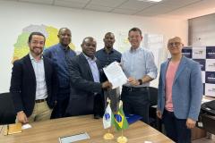 Invest Paraná credencia escritório na Nigéria para fomentar negócios em países da África