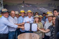 Governo do Paraná reforça compromisso com ampliação do uso do biogás e biometano