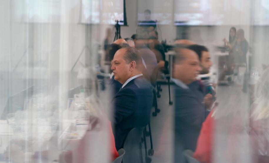 Secretário estadual de Indústria, Comércio e Serviços, Ricardo Barros, toma posse no assento do Governo do Paraná no Conselho Deliberativo do Sebrae-PR. Foto: Seic