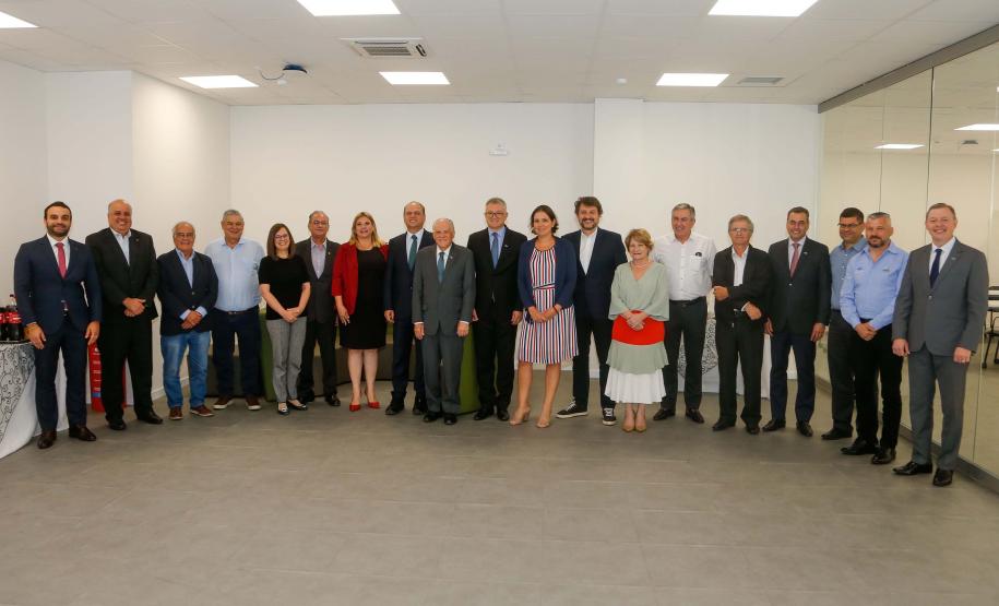 Secretário estadual de Indústria, Comércio e Serviços, Ricardo Barros, toma posse no assento do Governo do Paraná no Conselho Deliberativo do Sebrae-PR. Foto: SEIC