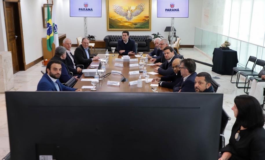 Reunião do governador Ratinho Jr com a Cooperativa Agrária para anunciar investimento de R$ 500 milhões em nova maltaria em Guarapuava