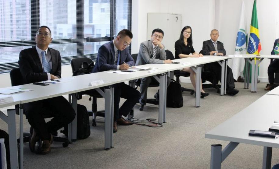 Paraná recebe grupos empresariais da China interessados em novos negócios