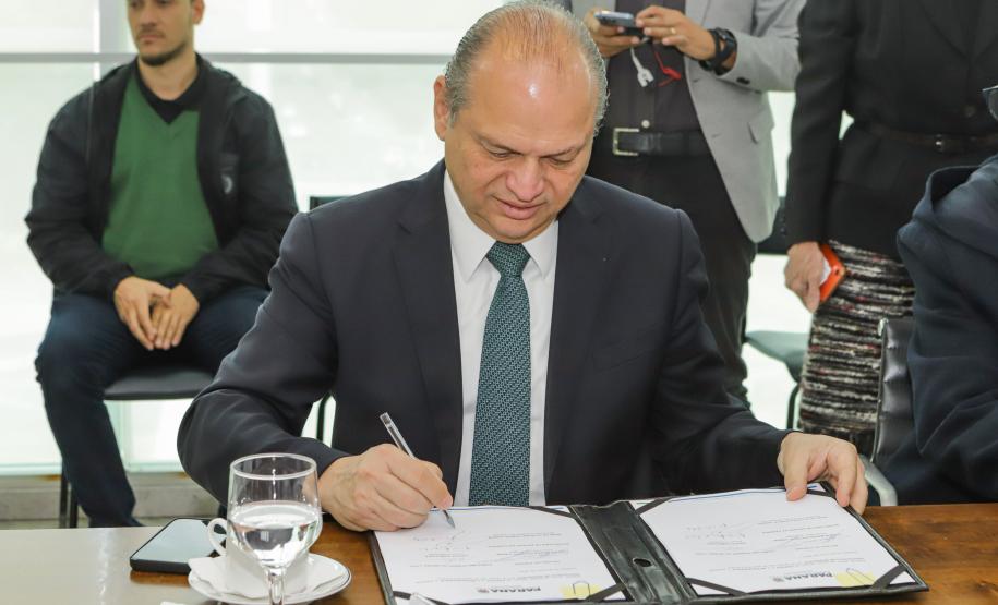 Sumitomo formaliza investimento de R$ 1 bilhão para ampliar planta de Fazenda Rio Grande