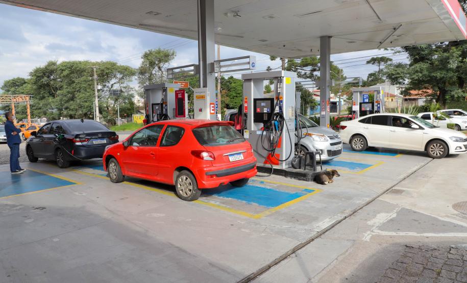 Comércio do Paraná avança 1,3% nos primeiros cinco meses de 2023, mostra IBGE