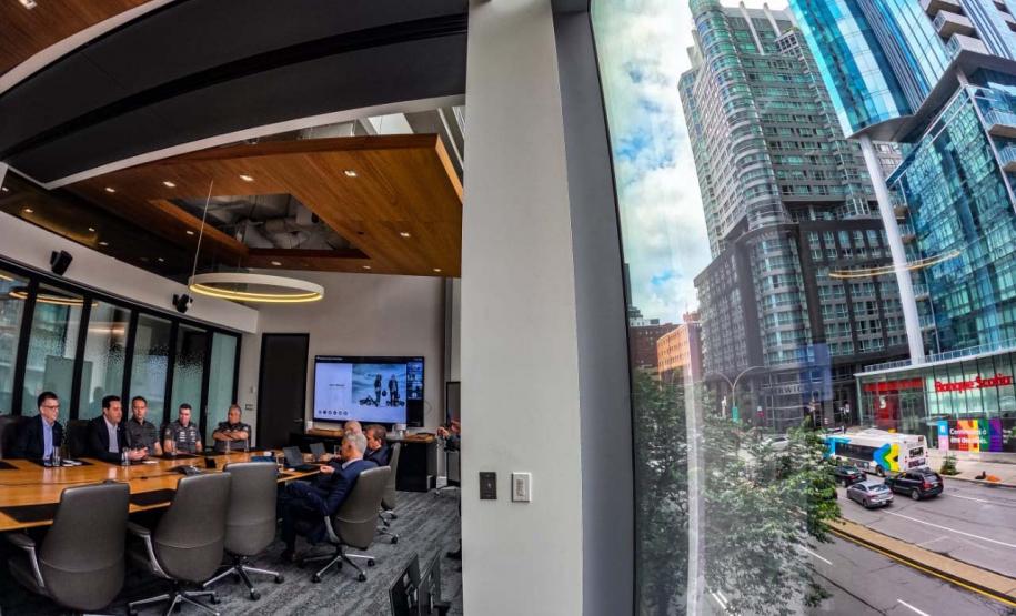 Governador apresenta vocações do Paraná à BRP, uma das principais empresas do Canadá