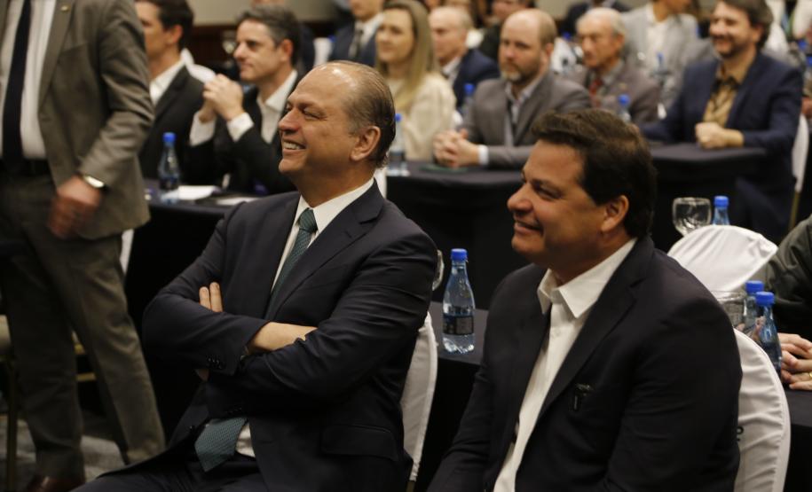 Mão de obra e infraestrutura são diferenciais do Paraná para atrair empresas, aponta Barros