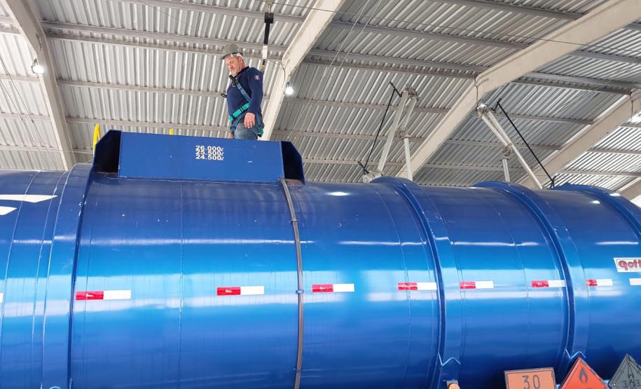 Novo posto do Ipem-PR auxilia na vistoria de caminhões-taque de outros estados