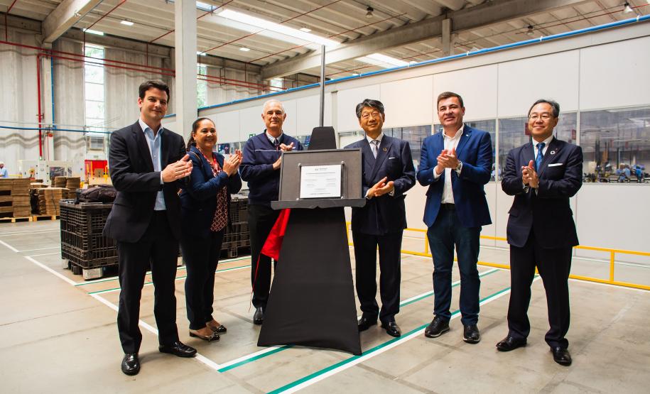 Paraná recebe investimento de R$ 30 milhões de empresa de fibra óptica