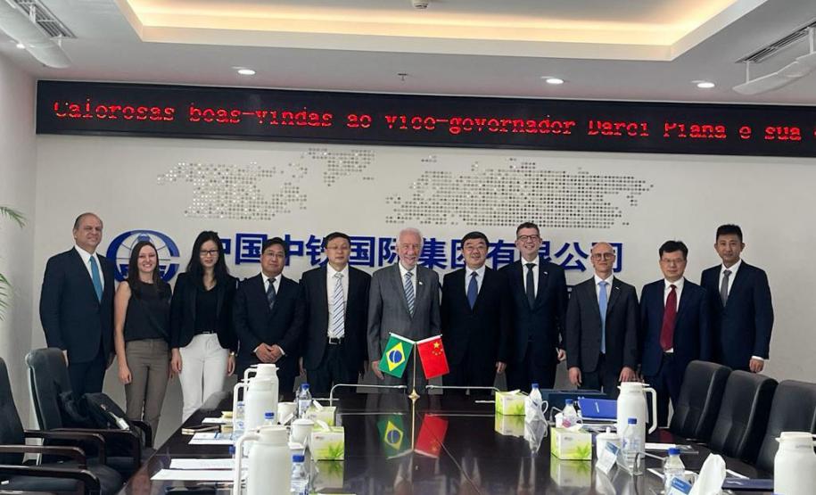 Comitiva paranaense liderada pelo vice-governador Darci Piana na China