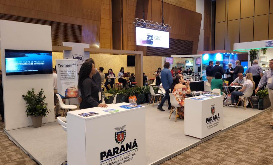 Paraná participa de feira em Assunção para estreitar relação comercial com Paraguai