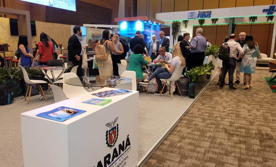 Paraná participa de feira em Assunção para estreitar relação comercial com Paraguai