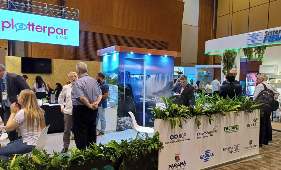 Paraná participa de feira em Assunção para estreitar relação comercial com Paraguai
