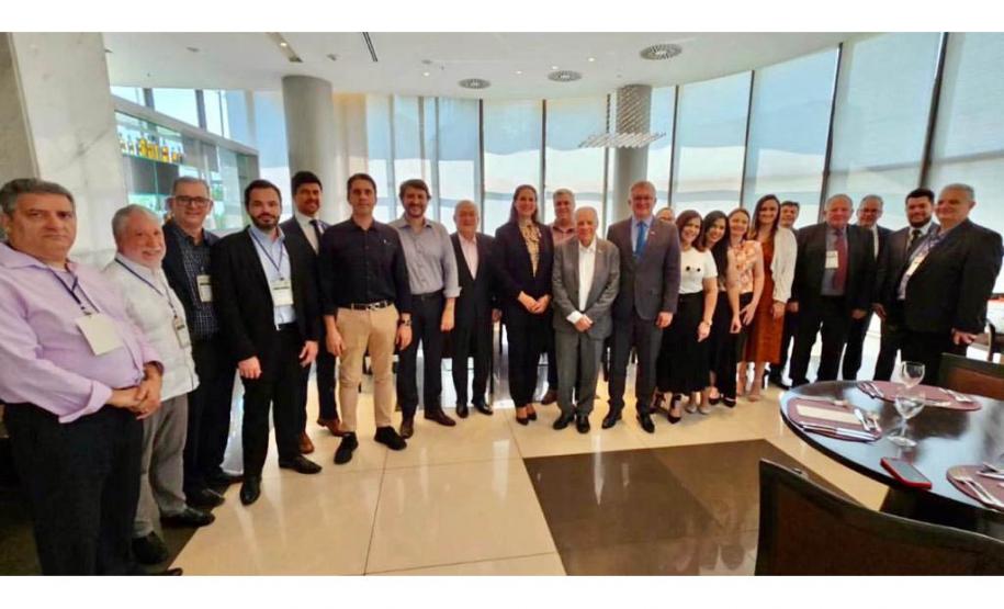 Paraná participa de feira em Assunção para estreitar relação comercial com Paraguai