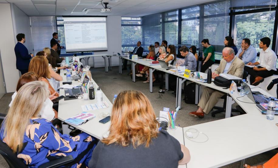 Secretaria da Indústria e Comércio reúne equipe para estabelecer metas para 2024