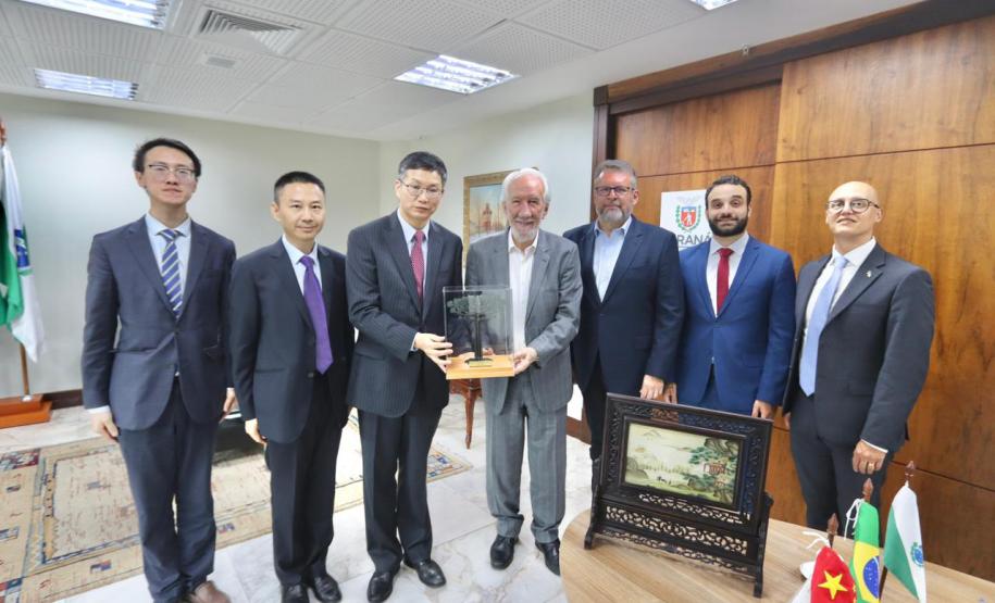 Comitiva de empresários chineses visita Paraná para prospectar novas parcerias