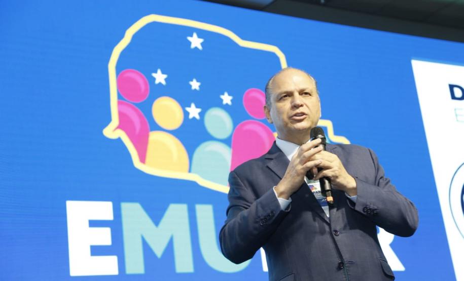 Estado apresenta políticas bem-sucedidas em todas as áreas no maior evento de prefeitos do Sul