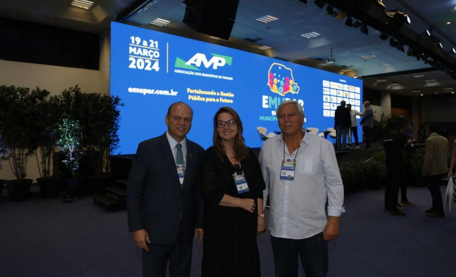 Estado apresenta políticas bem-sucedidas em todas as áreas no maior evento de prefeitos do Sul