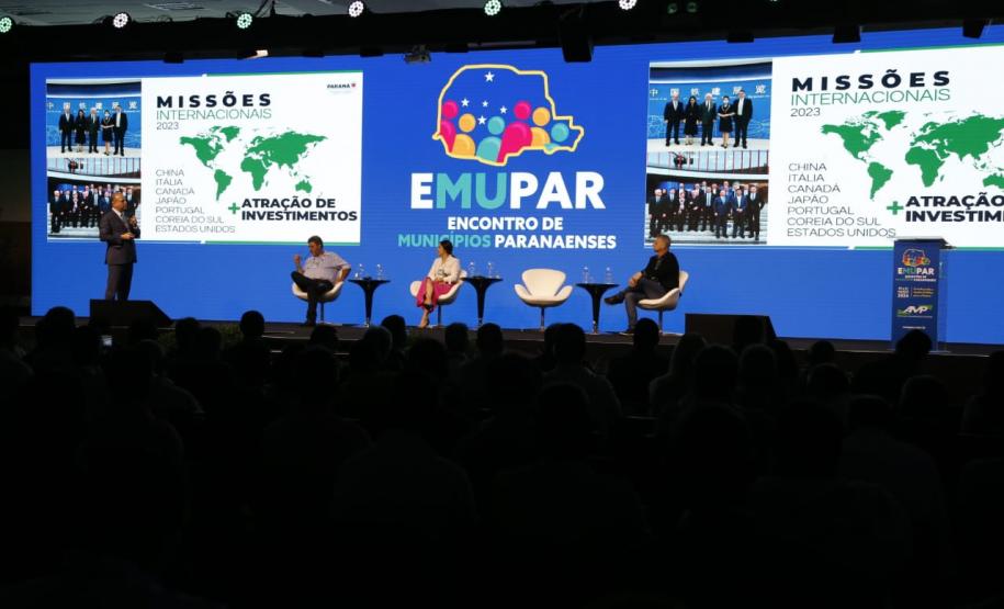 Estado apresenta políticas bem-sucedidas em todas as áreas no maior evento de prefeitos do Sul