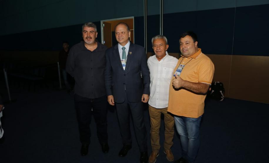 Estado apresenta políticas bem-sucedidas em todas as áreas no maior evento de prefeitos do Sul