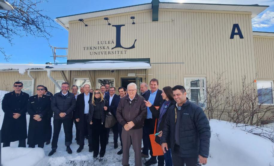 Na Suécia, comitiva paranaense avalia novos potenciais da madeira na construção civil