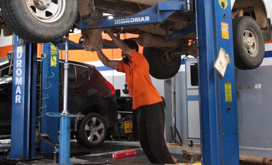 Setor de serviços cresce 5% no 1º trimestre do ano no Paraná; turismo avança 2,7%