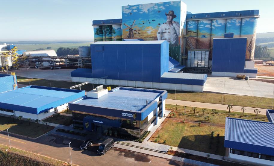 Com investimento de R$ 1,6 bi, Maltaria Campos Gerais reforça produção do setor cervejeiro