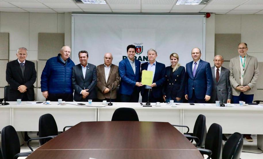 Estado lança publicação com indicadores de sustentabilidade por bacias hidrográficas