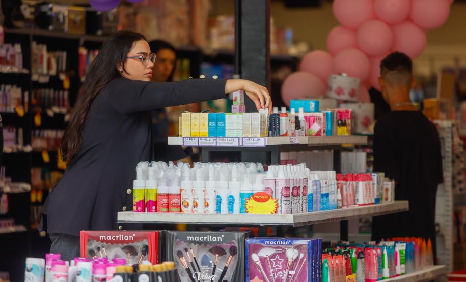 Com R$ 591 bilhões, comércio do Paraná registra a 3ª maior receita bruta do Brasil