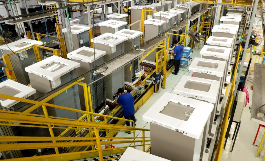 Com novos investimentos privados, Paraná caminha para ser polo de eletroeletrônicos