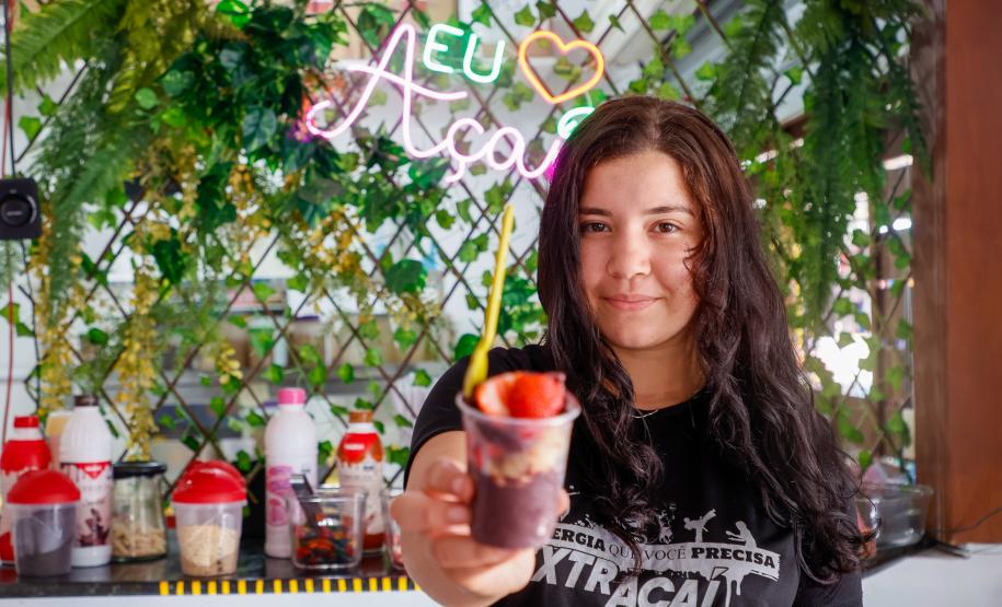 Com aumento de 5%, Paraná encerra 2024 com média de 828 empresas abertas por dia