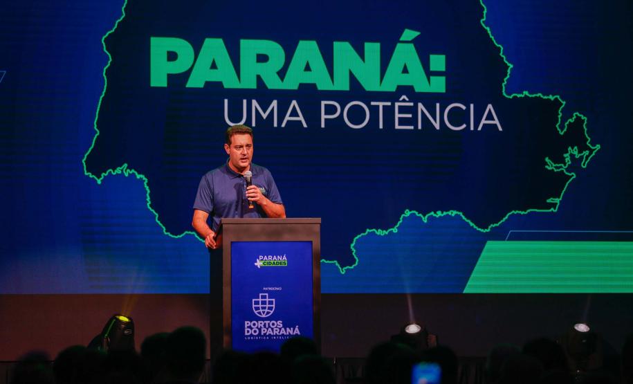 Governador destaca parceria com municípios na abertura do Paraná Mais Cidades