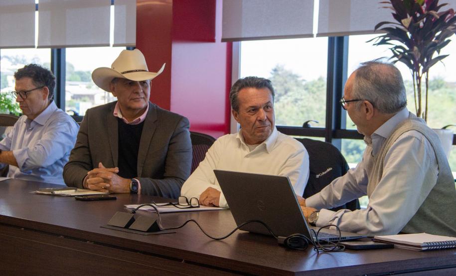 Governo apresenta iniciativas e possibilidades no setor agroindustrial para cooperativas