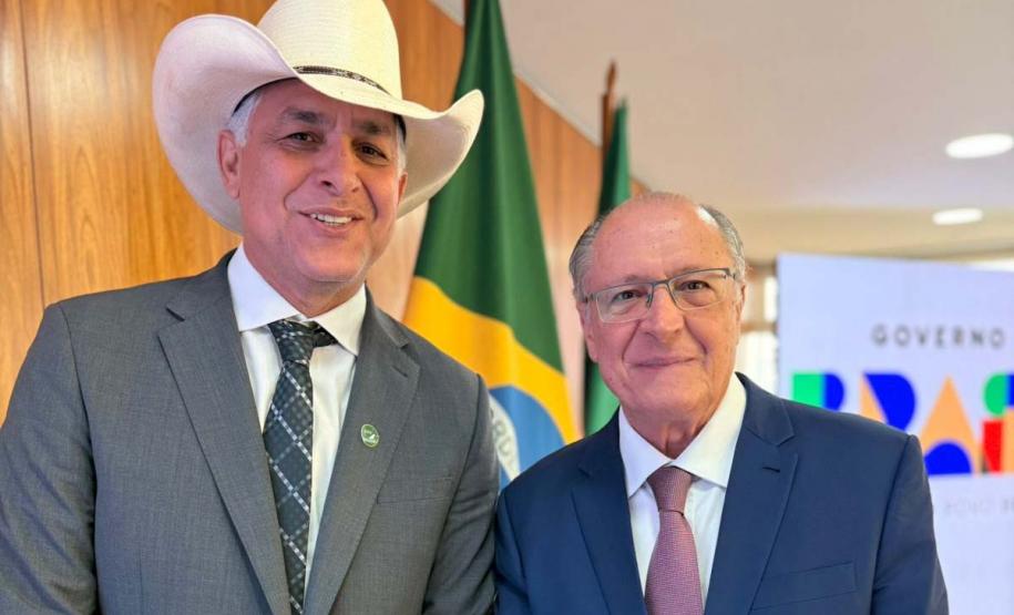 Paraná participa de mesa de negociação federal para promover avanços na indústria